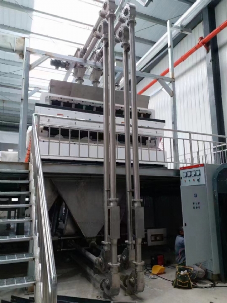 管鏈輸送機
